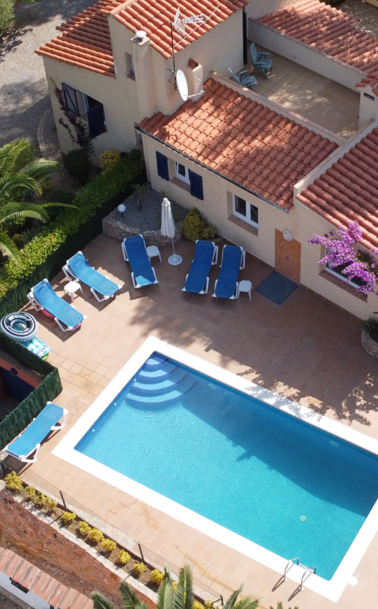 Luxe vrijstaande villa te huur in Tamariu met groot privé zwembad